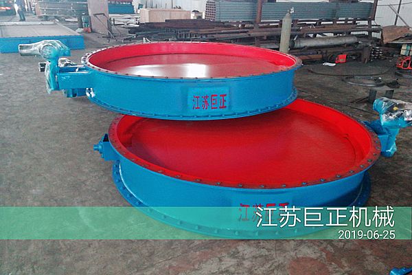 圓形擋板門（直徑220cm）制作完工，現(xiàn)場(chǎng)展示